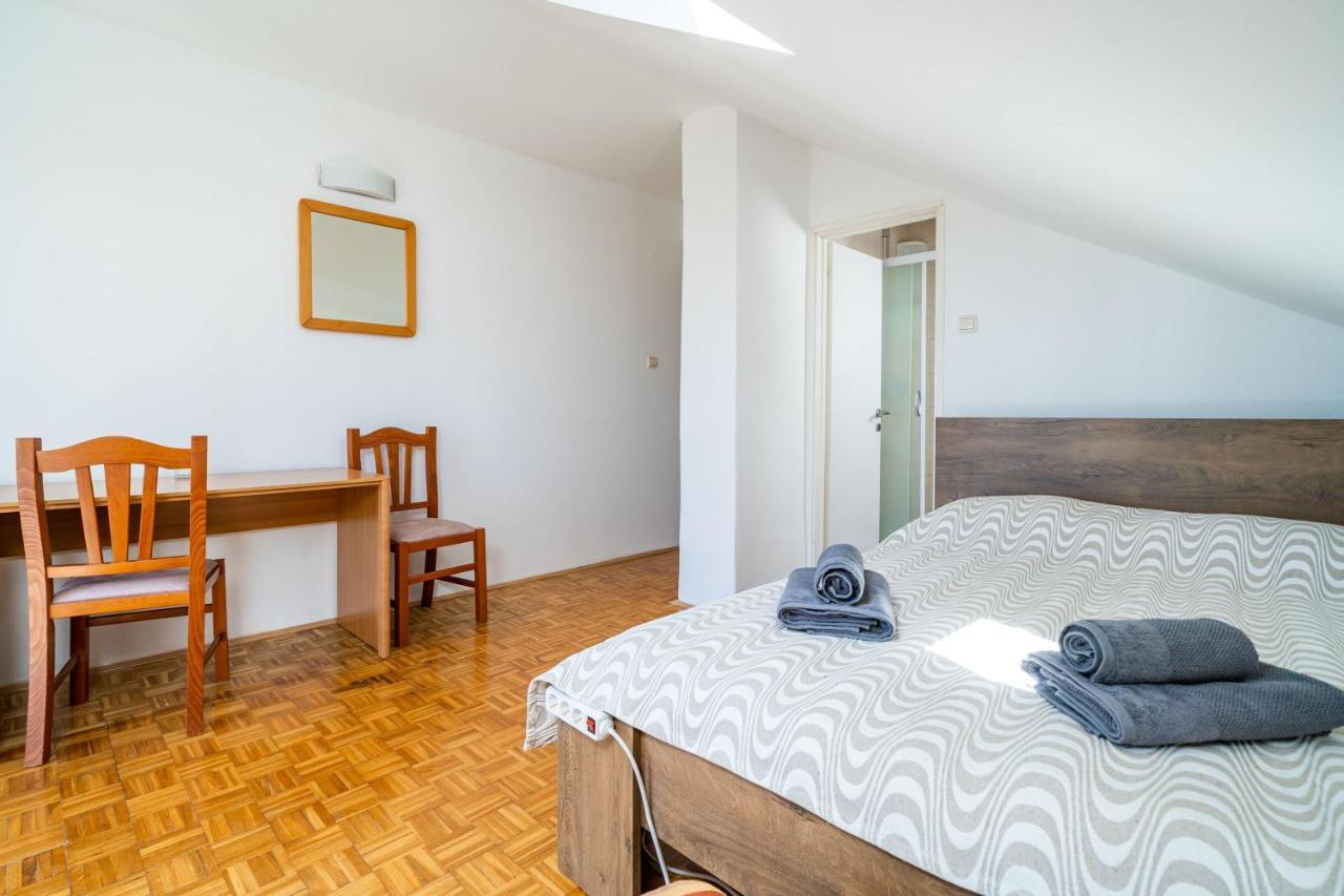 Rooms Nina Ragusa Esterno foto